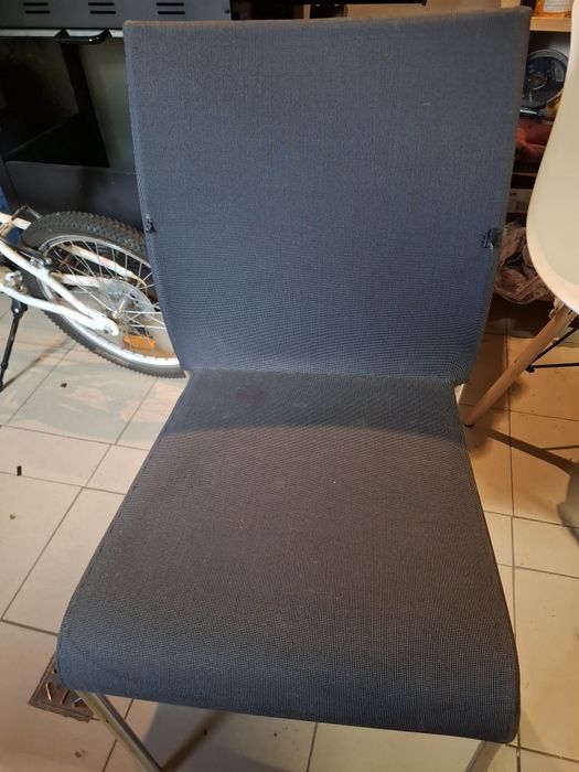 Krzesła do salonu. 8 szt.