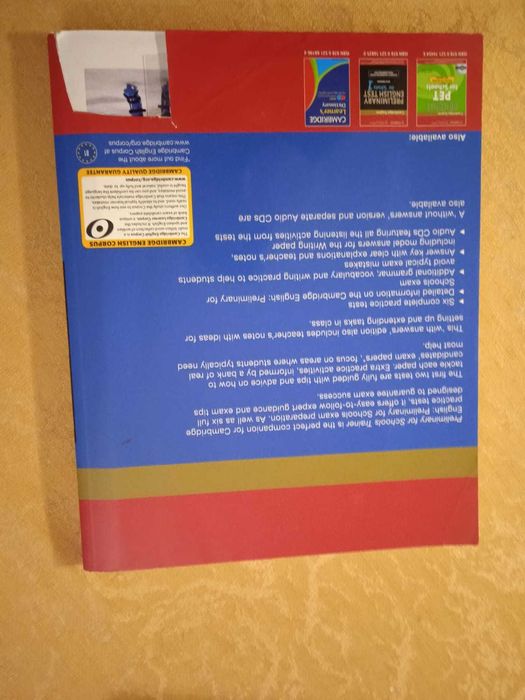 Cambridge Preliminary for Schools Trainer (tem três  DVD)