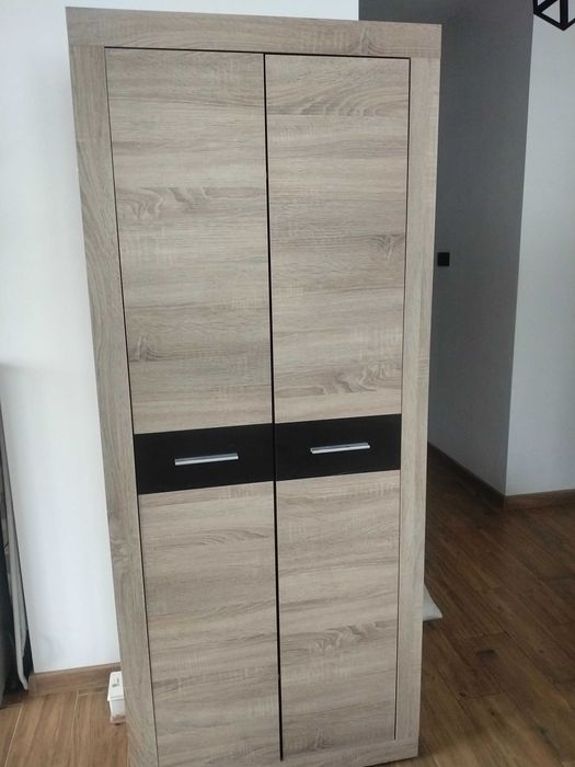 Szafa ubraniowa dwudrzwiowa