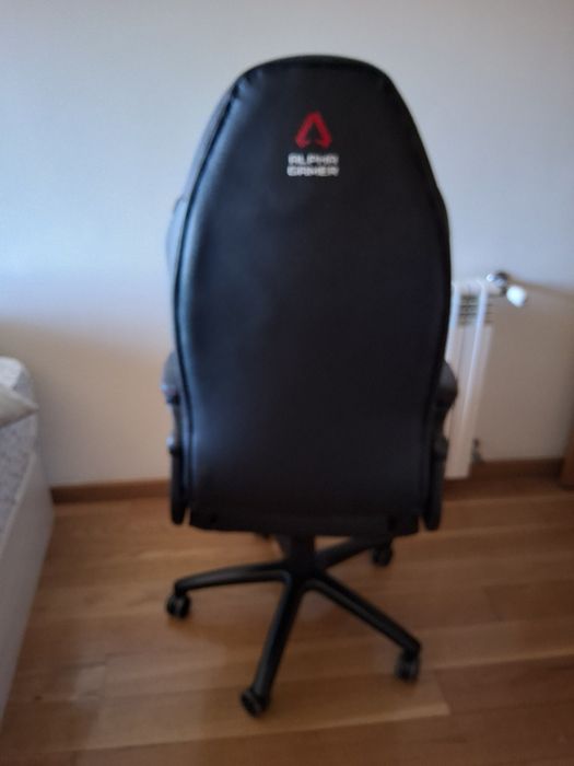 Cadeira gamer preta