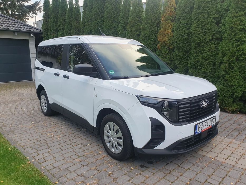 Ford Transit Courier
