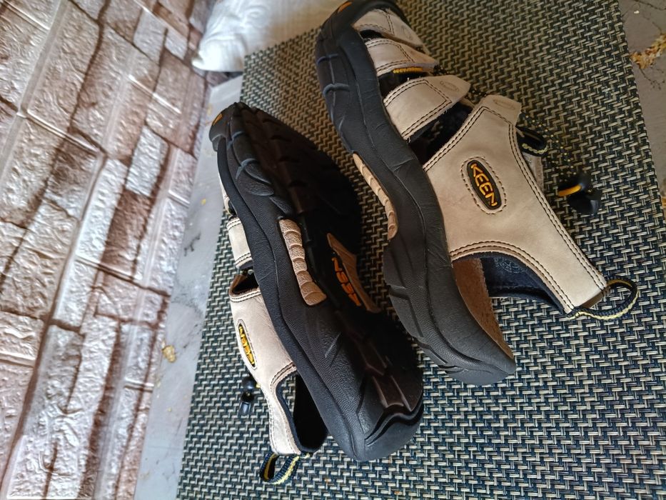 Keen sandały trekkingowe 39
