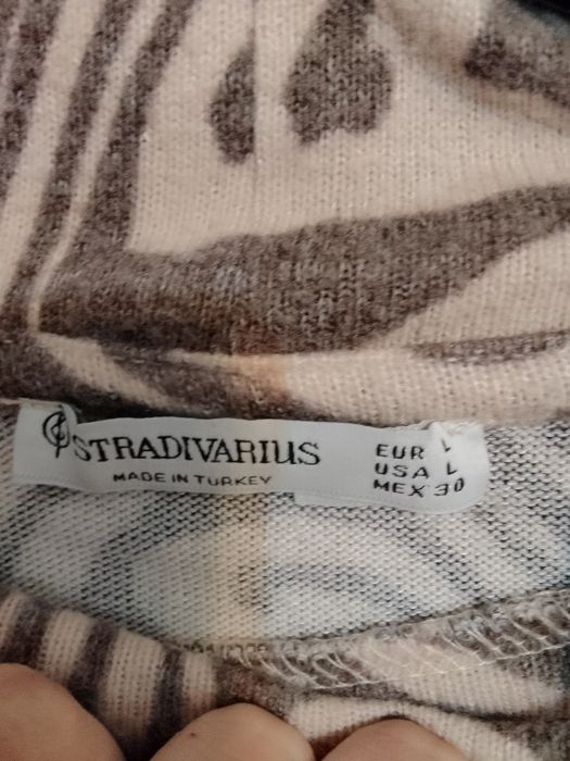 Bluzka, sweter damski Stradivarius r 40.