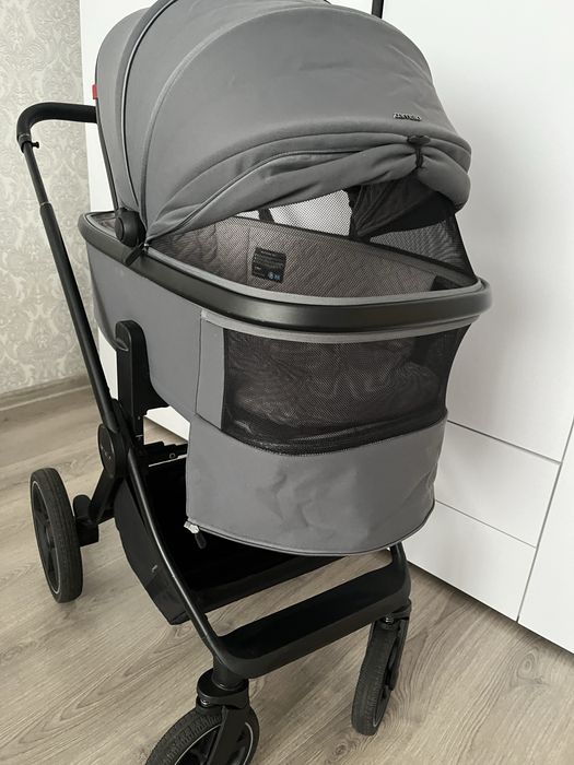 Універсальна коляска carrello ultimo 2в1 2025 року