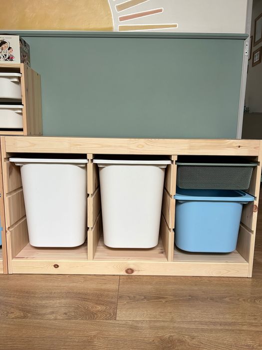 Ikea Trofast regał wraz z pojemnikami