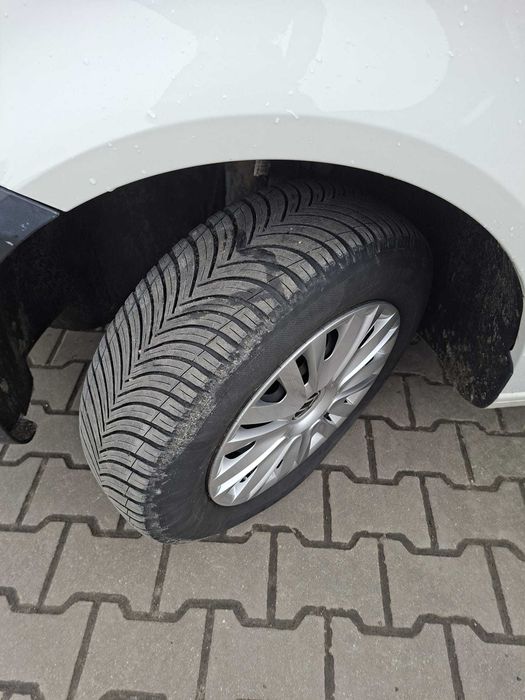 Samochód VW CADDY Maxi 1,6 TDI