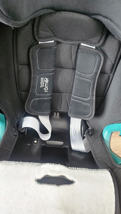 Britax Römer Advansafix i-Size