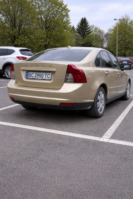 Volvo s40 2008 року