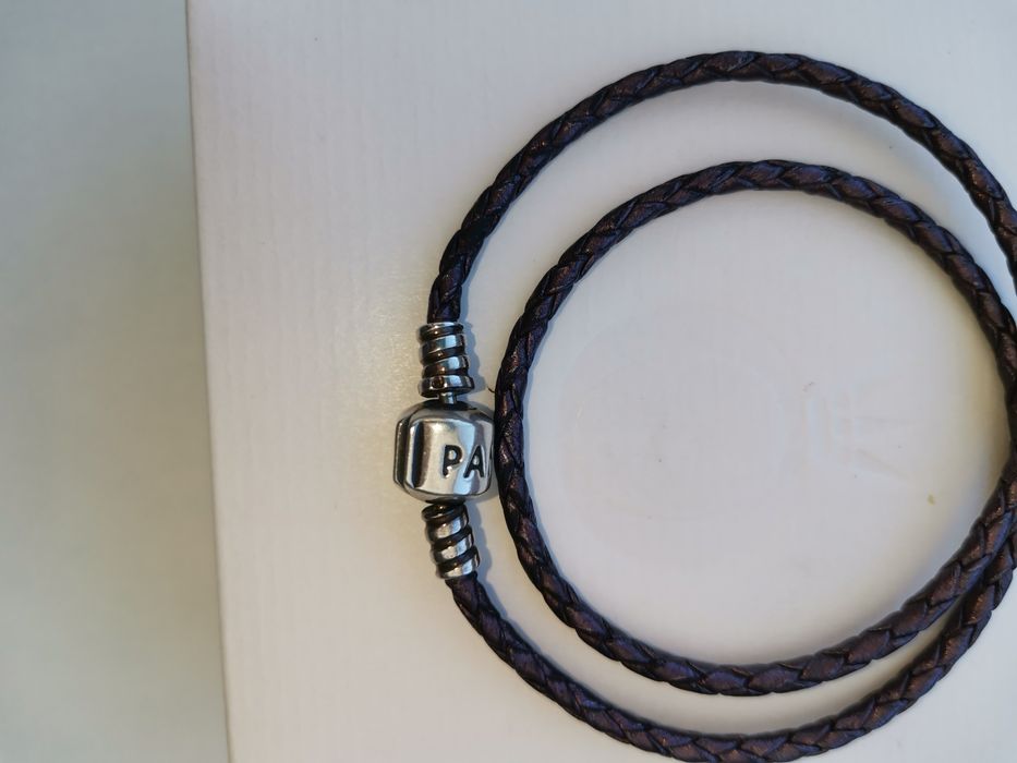 Pulseira Pandora em couro duas voltas Cor Roxa n 19/20