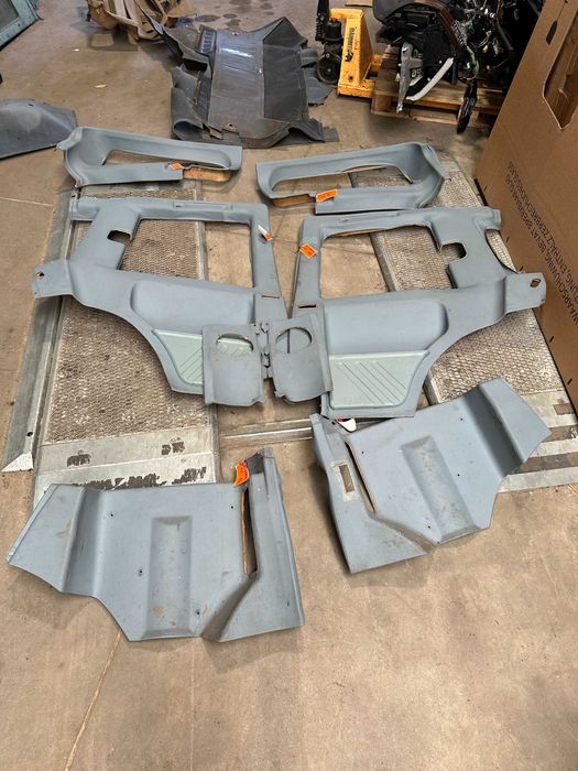 Land Rover Discovery 200 forras azul interior 3 portas