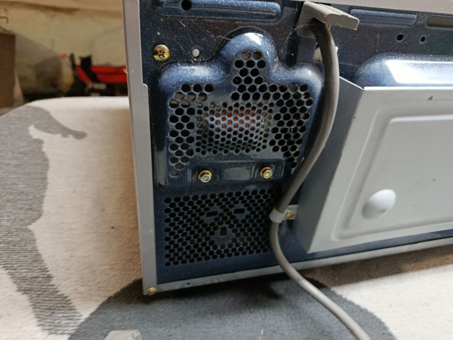 Мікрохвильовка Samsung