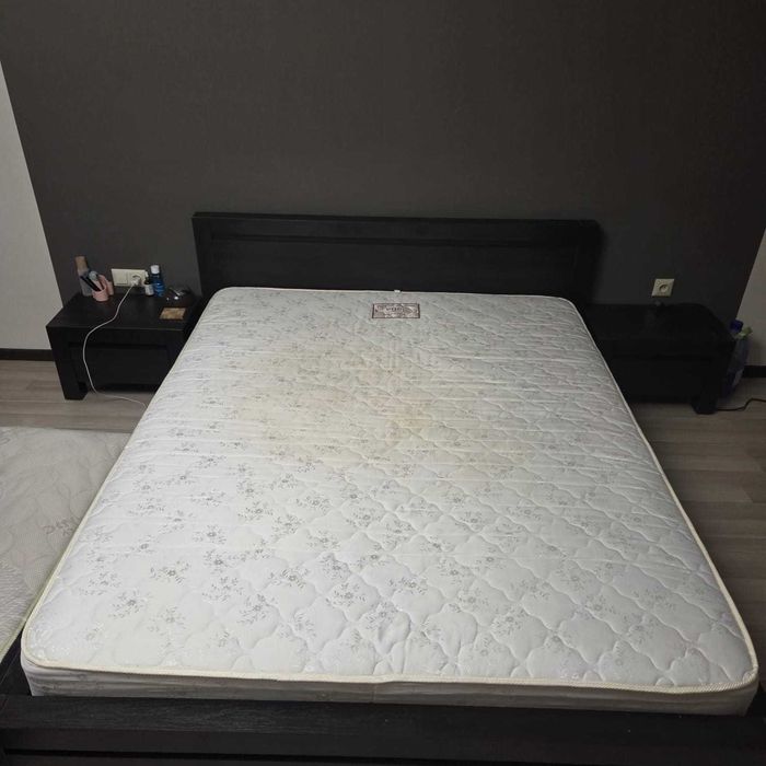 Продам матрац в нормальному стані