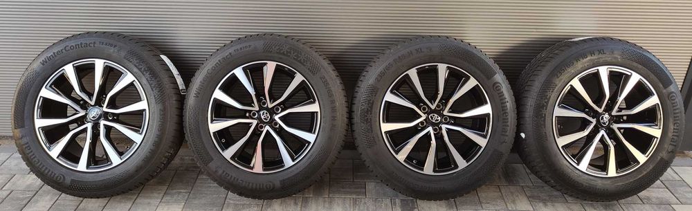 Koła Zimowe Alufelgi 5x114,3 Toyota Highlander 235/65 R18 110H