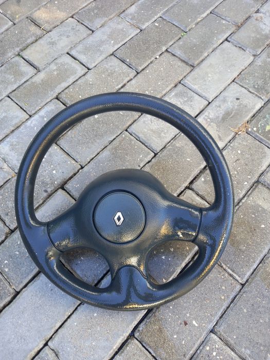 Volante Alfa Romeo, Fiat Punto mk1 e Renault