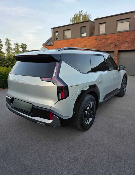 Kia EV9 99.8 kWh