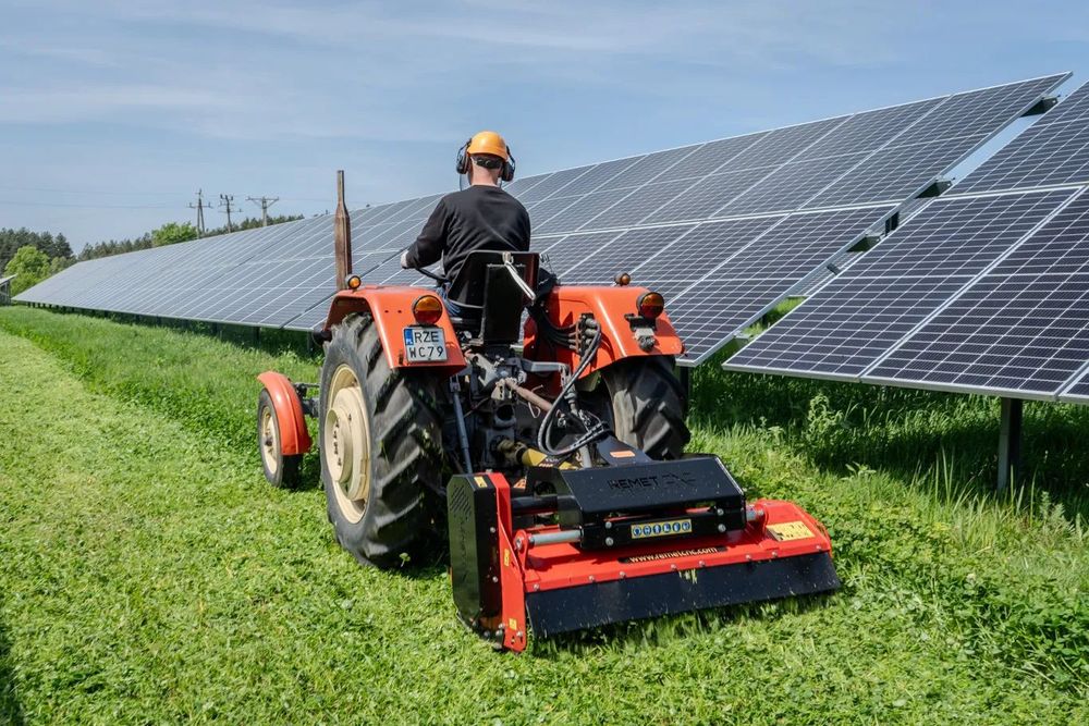 Kosiarka bijakowa REMET FMS140P === przesuw boczny == MULCZER