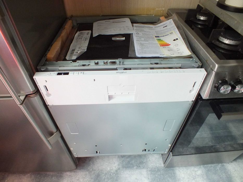 zmywarka do zabudowy 60cm WHIRLPOOL W2I HD526 Technologia 6 Zmysł GWARANCJA zakupiona 04.2026r.