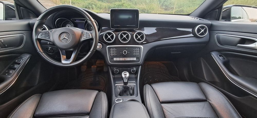 Mercedes-Benz CLA 180d Shooting Brake | 2017 | Nacional