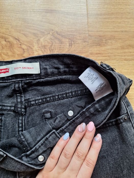 Spodnie levis damskie