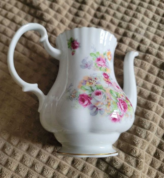 Чайник Genuine Royal Frankonia 1778.