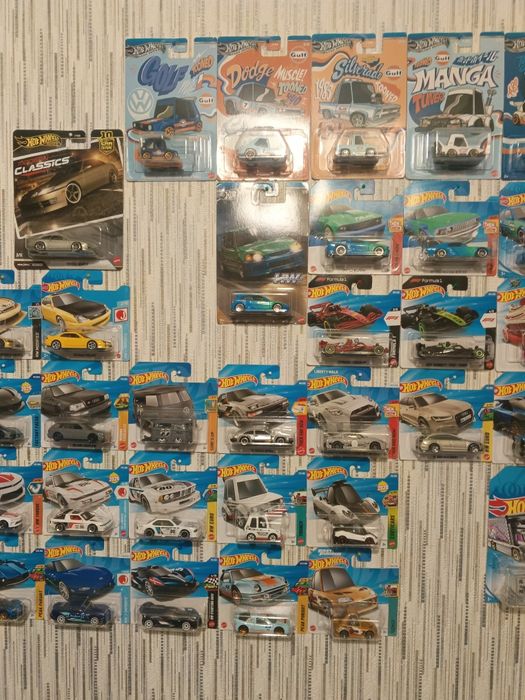 Машинки Hot wheels, продаю колекцію
