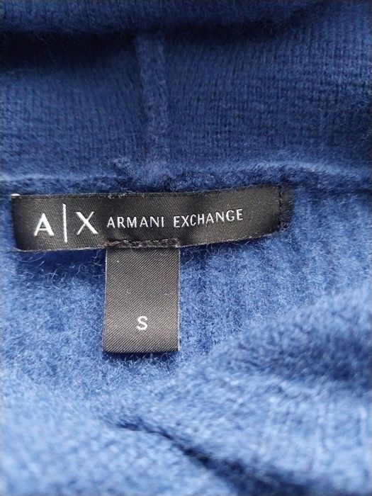 Светр жіночий Armani Exchange S