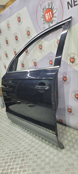 Двері передні ліві Audi Q7 2011-2015
