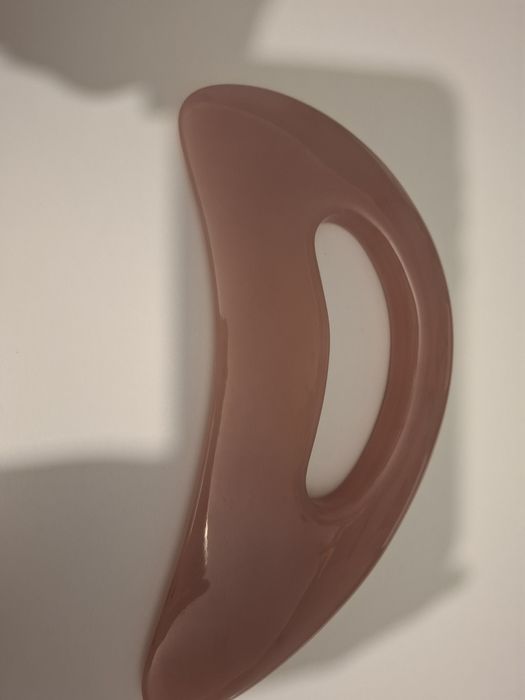 Masażer ręczny do modelowania sylwetki