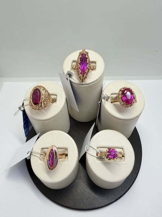 Золотые кольца перстни маркизы