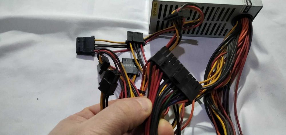 блок питания SFX CHIEFTEC csm-250p