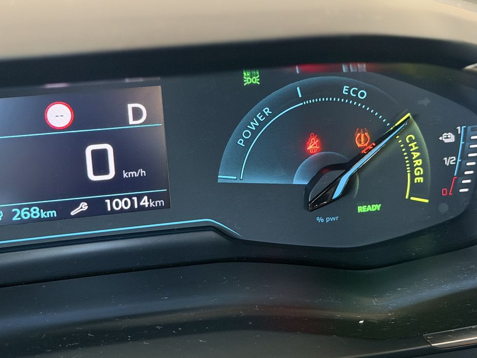 Peugeot e-2008 2024 | 10.000km | Como Novo | PREÇO OPORTUNIDADE