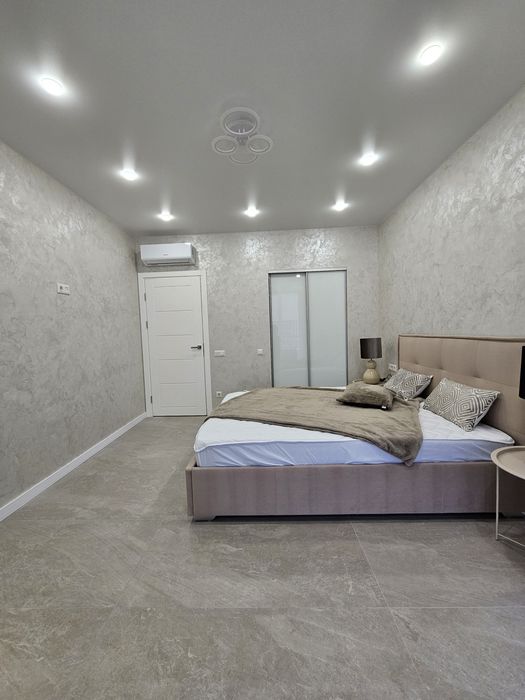 Оренда однокімнатної квартири в ГРАНД СИТИ ДОМБРОВСЬКИЙ