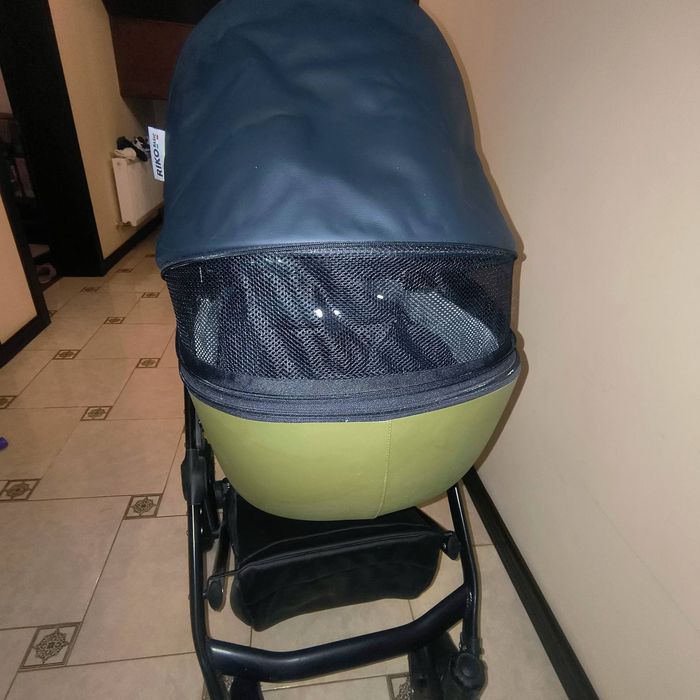 Продається каляска Riko Basik