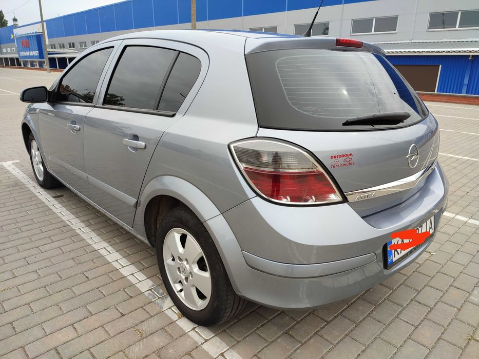 Опель Астра Н.1.7 CDTI