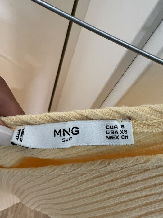 Top Mango malha
