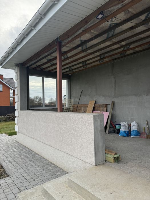 Сучасний будинок в Літочках, Киівськоі обл.