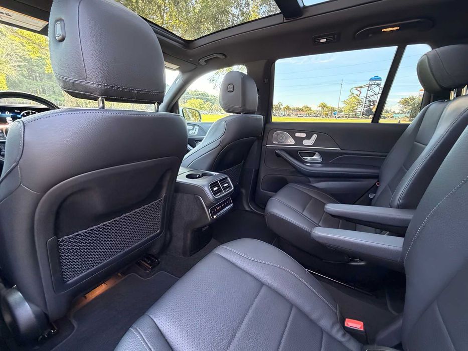 Mercedes-Benz GLS 450      2021