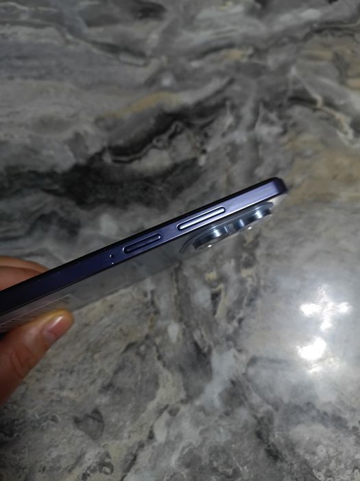 Смартфон 4гб/32гб