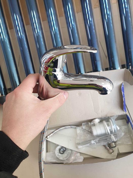 Bateria umywalkowa krótka sprzedam