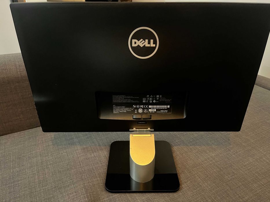 Monitor DELL Full HD 21.5 cala