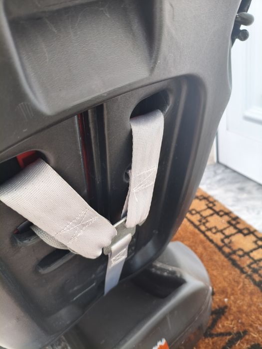 Cadeirinha auto bebé/ criança
