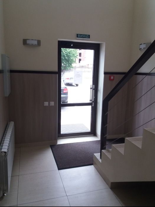 Сдам б/к свой  офис 27м2 в  ОЦ Бостон, В.Дубинина,8,Гагарина,Казакова