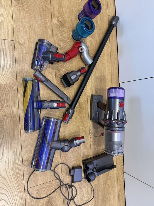 Dyson V12 Detect Slim Absolute Pro