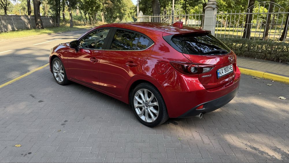Mazda 3 Grand Touring