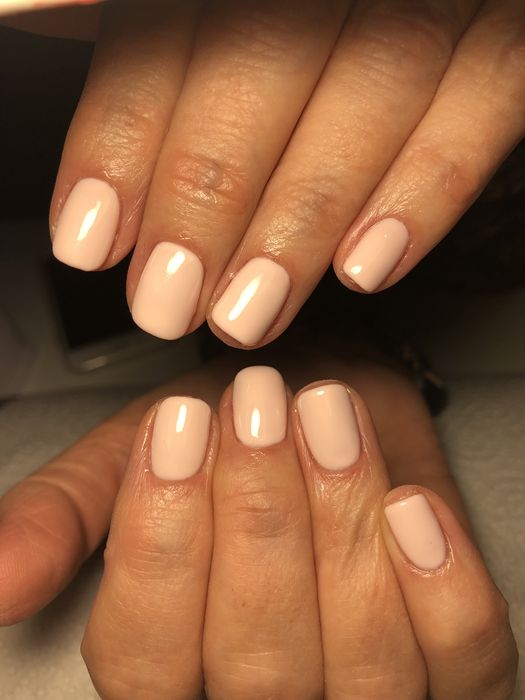 Manicure hybrydowe i pedicure hybrydowy Praga Południe