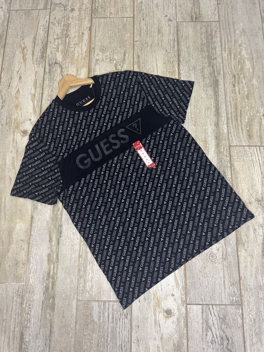T-Shirt GUESS Original – Estilo Exclusivo e Moderno