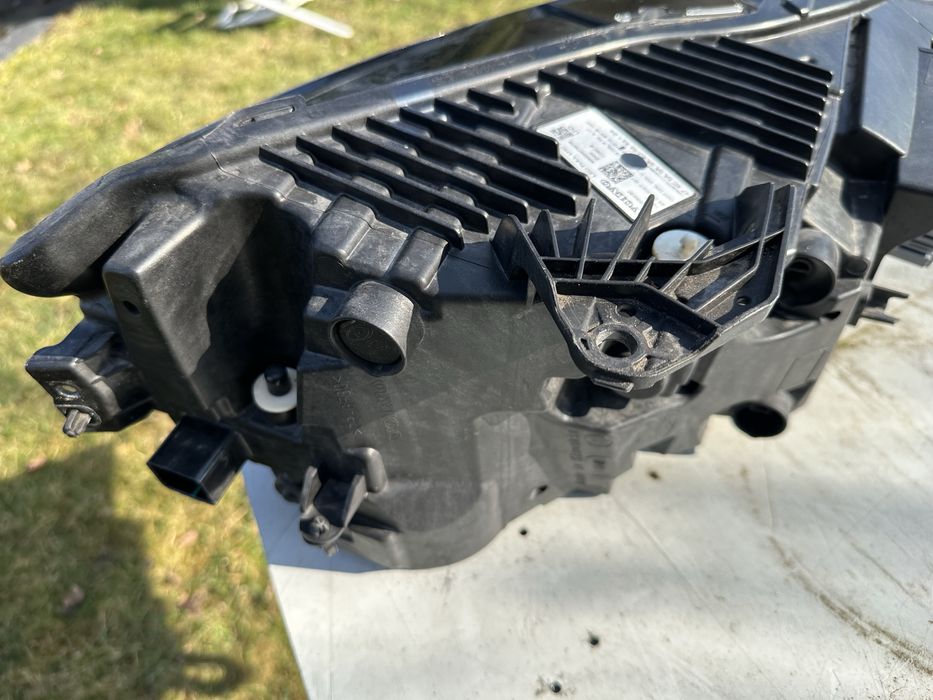 Lampa full led volvo xc60 lewa