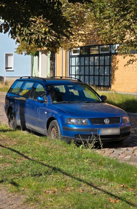 Vw passat b5 1.8 benzyna 1997 rok. Sprowadzony z niemiec. Klimatronic