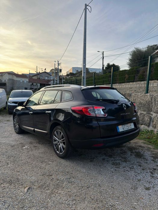 renault megane 1.5 dci — photo 2