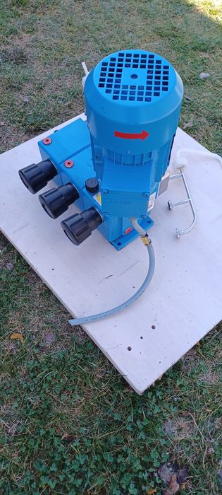 Pompa dozująca LEWA 6 l/h